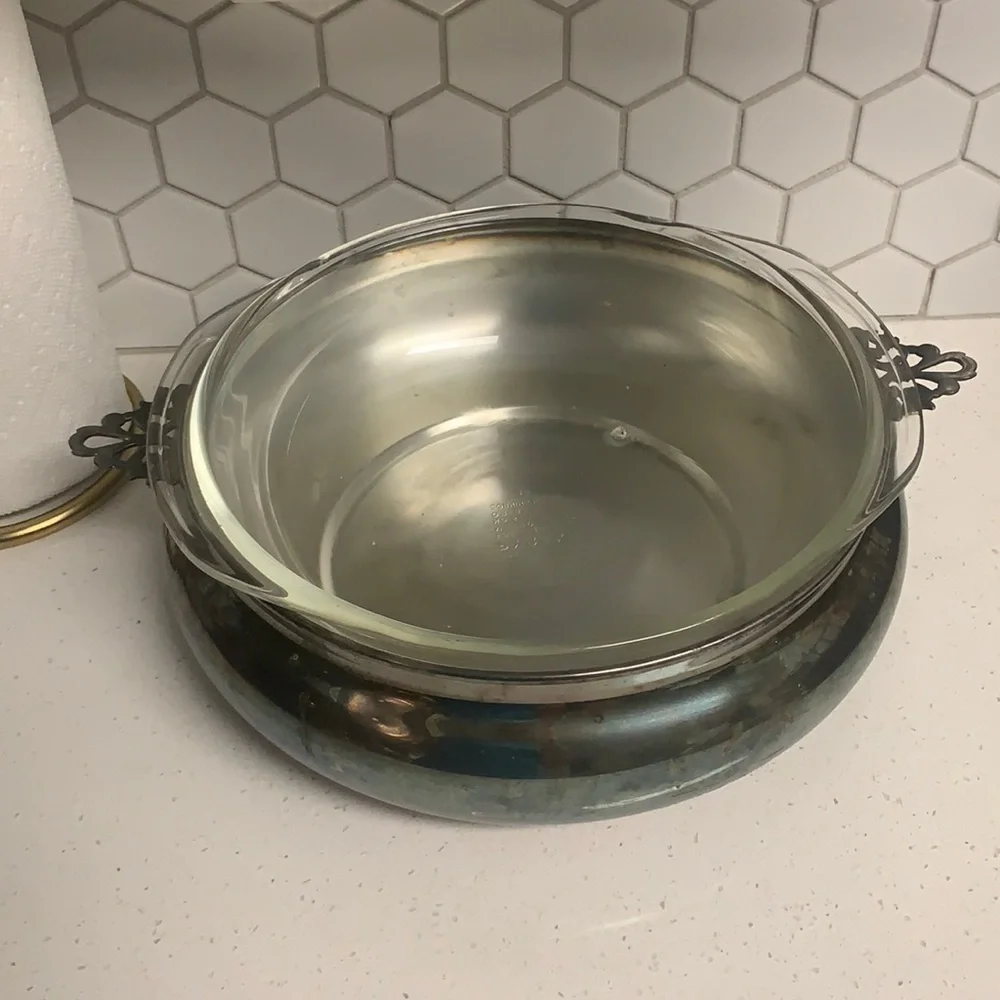 The sheffield silver company covered‎ dish silver